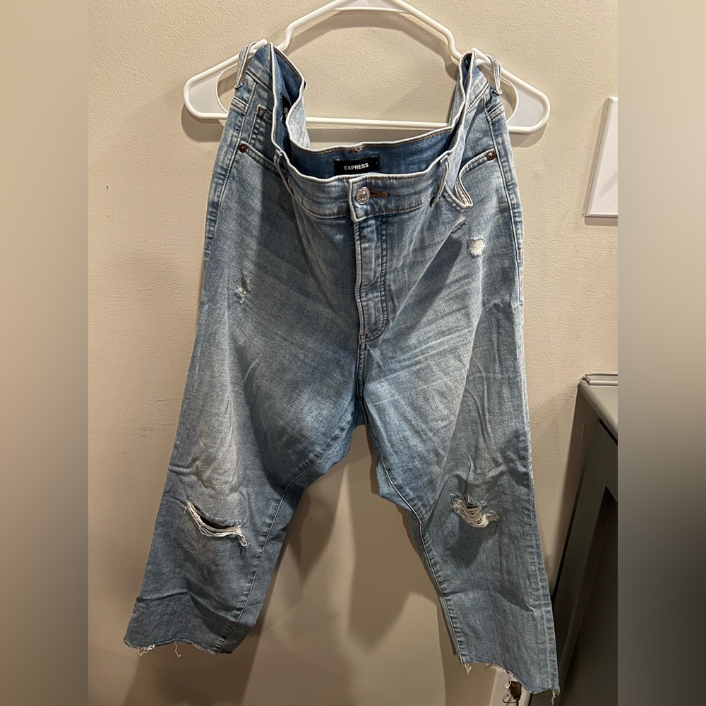 Express Women’s Light Wash Distressed Slim Super High Rise Jeans - Size 14 Short